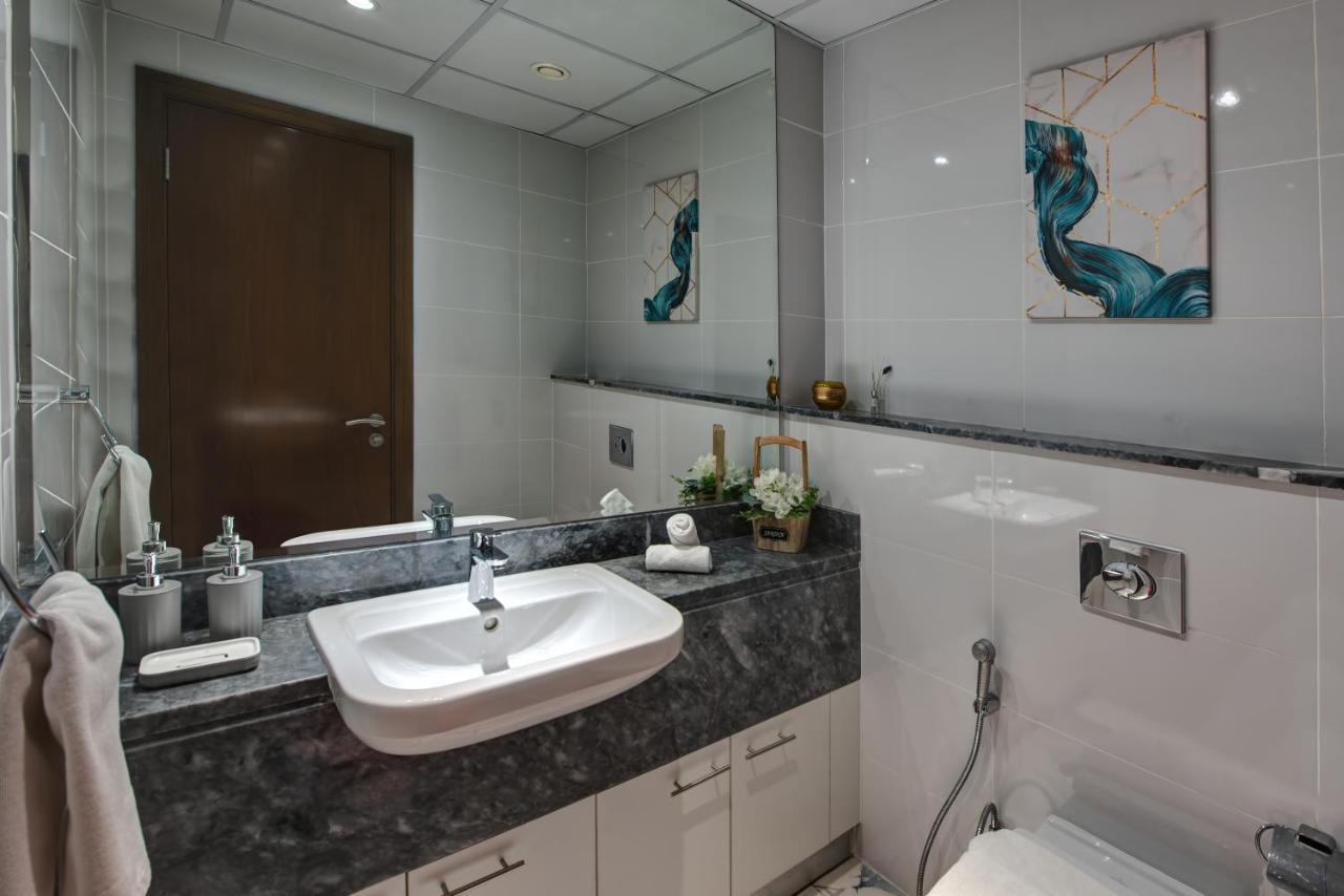 Durrani Homes - Lux 1Br At Al Habtoor Amna Tower Дубай Екстер'єр фото